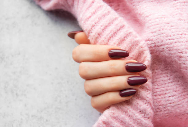 Burgundy nails