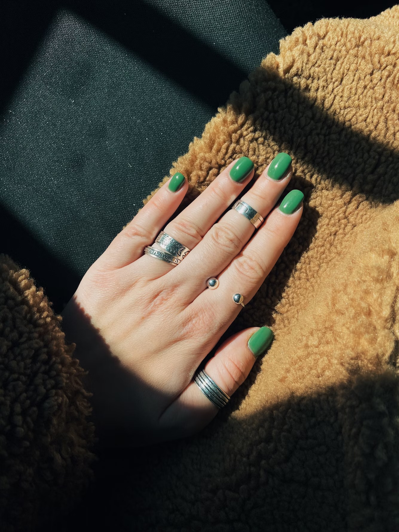 Green nails